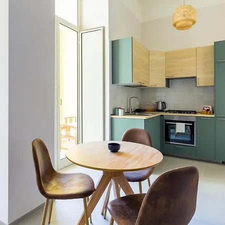 Апартаменты Casa Nostos Piedigrotta By Napoliapartments Неаполь