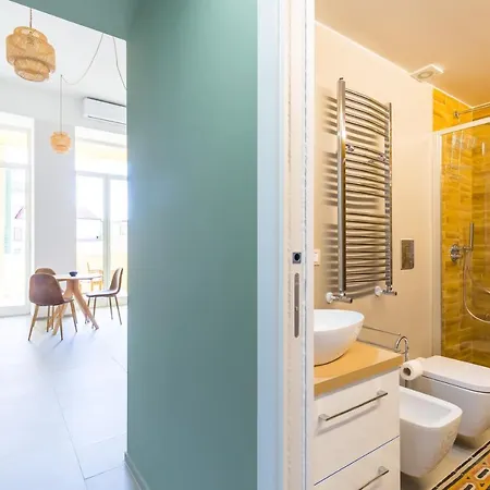 Апартаменты Casa Nostos Piedigrotta By Napoliapartments Неаполь